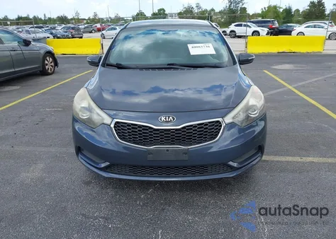 2016 Kia Forte Lx из США, поврежденный, VIN KNAFX4A63G5601641